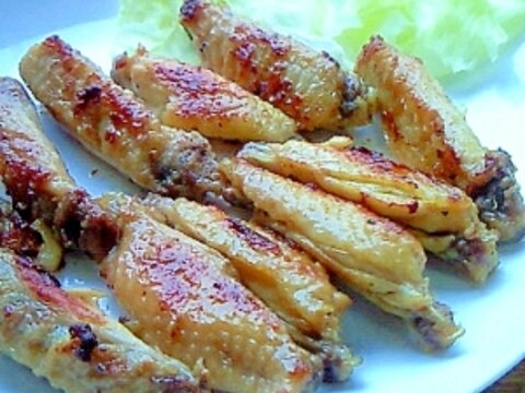ガーリック塩麹味の鶏スペアリブ